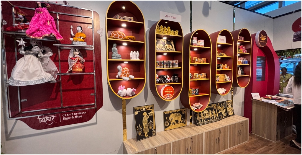 Bihar Emporium Opens at Patna Airport to Promote Local Art and Culture