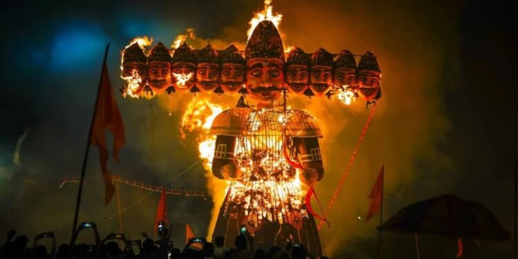 Patna’s Gandhi Maidan Set for Ravan Dahan Today with Traffic Curbs, Hospital Alert and VVIP Presence