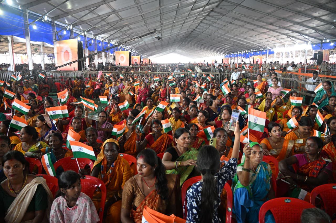 PM Modi Unveils Rs 40,000 Crore Package of Projects in Purnia, Launches National Makhana Board