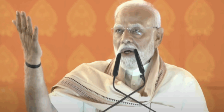 Whenever Bihar Progresses, RJD and Congress Criticise It, Modi Says; Tejashwi and Rahul Are Travelling to Save Infiltrators