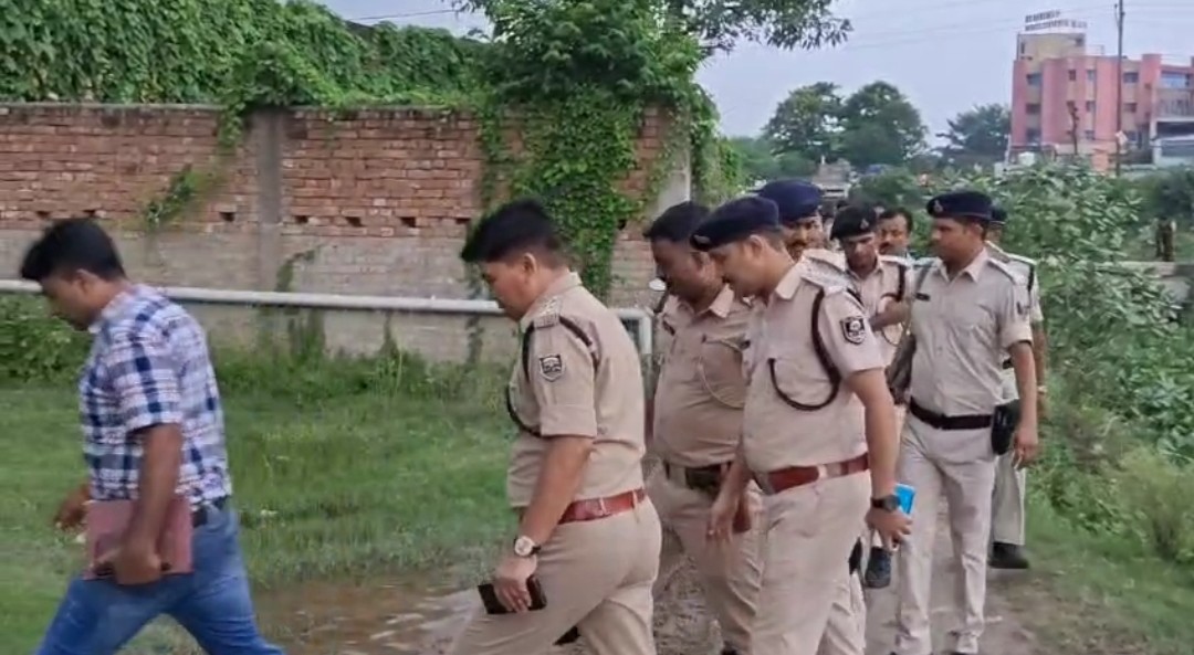 Bihar Police Bust Job Racket in Motihari, Rescue Over 100 Youths Duped With Fake Training Kits