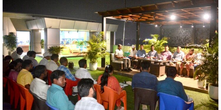 PMC Launches Night-Time Cleaning Drive Near Durga Puja Pandals