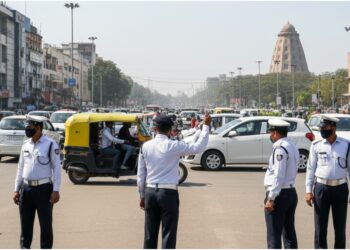 New Year Traffic Curbs in Patna: Autos Barred Around Gandhi Maidan, Major Diversions Announced