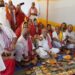 From Crows to Mango Trees: Pilgrims Invoke Salvation on Fifth Day of Pitru Paksha