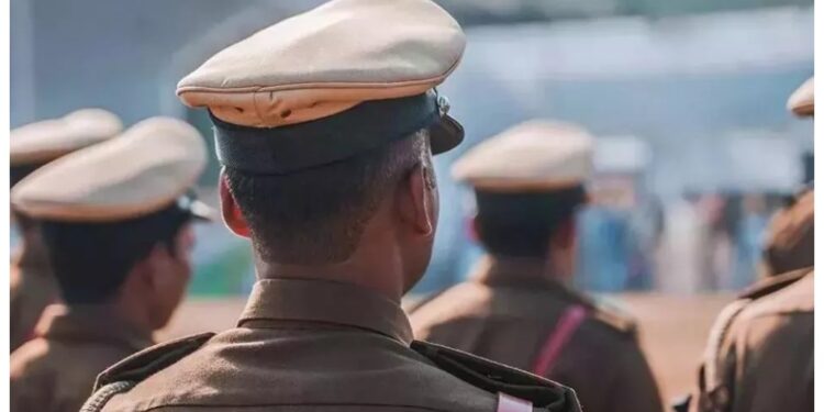 Araria Police Arrest Man Posing as ‘2018-Batch Sub-Inspector’ After Three Years of Extortion