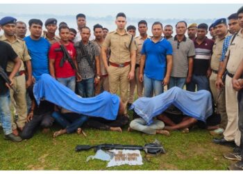 Patna Police Arrest 6 in Crackdown on Sand Mafia Along Son River