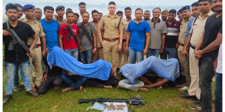 Patna Police Arrest 6 in Crackdown on Sand Mafia Along Son River