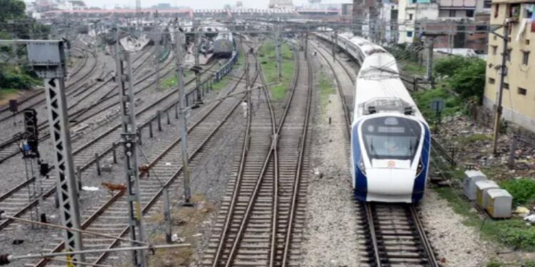 Rail Alert: Vande Bharat Express and 25 Other Trains Cancelled or Rerouted Amid Gorakhpur Track Upgrades