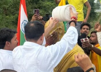 Tej Pratap Yadav condemns ‘insult’ to Mahatma Gandhi after BJP symbols placed on statue in Muzaffarpur school