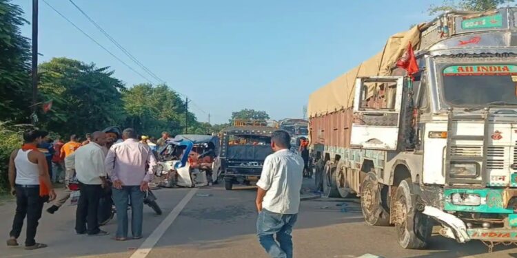 Bihar Tragedy: Truck-Auto Rickshaw Collision Kills Three, One Critically Injured