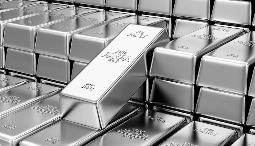 Silver Hits Record Rs 3 Lakh per Kg on MCX as Demand Outpaces Supply