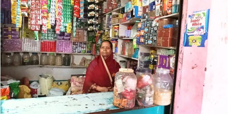 Gayaji Mother’s Struggle Helps Son Become IAS Officer