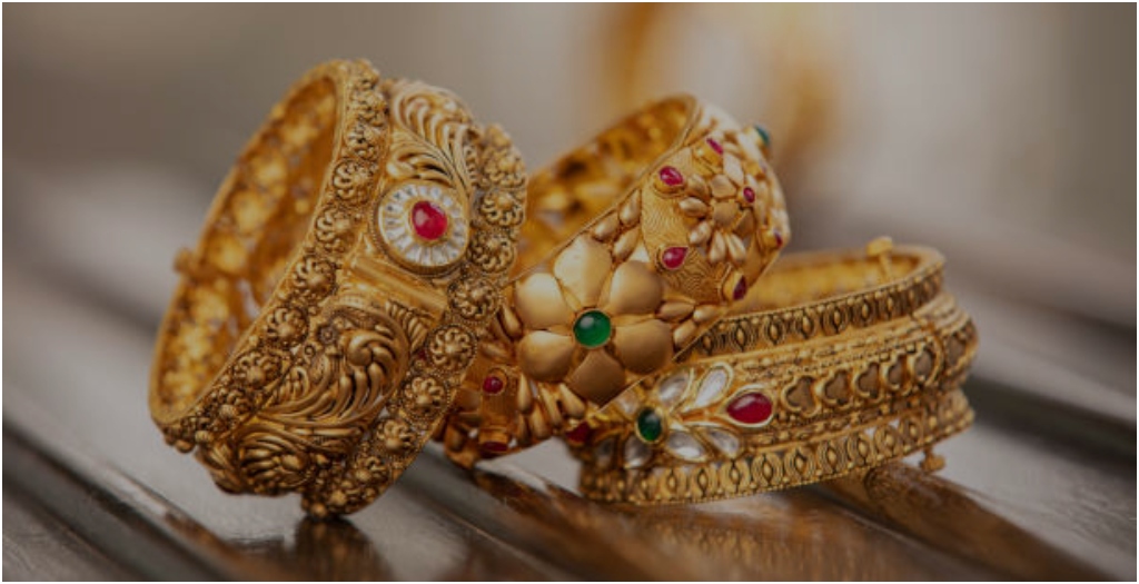 Gold and Silver Prices Hit Record Highs in Bihar, Buyers Turn Cautious