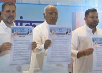 Grand Alliance Pledges 30% Reservation and New Law for Extremely Backward Classes in Bihar Polls