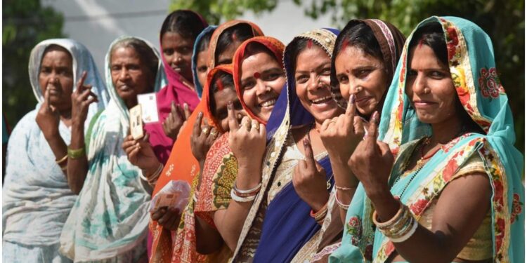More Female Voters Deleted Than Men in Bihar’s SIR; Sex Ratio Improves in 11 Districts
