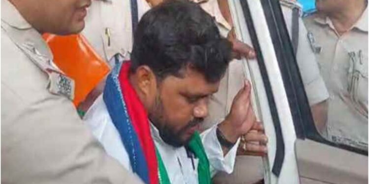Bihar Election 2025: CPI(ML) Candidate Jitendra Paswan Arrested Moments After Nomination in Gopalganj