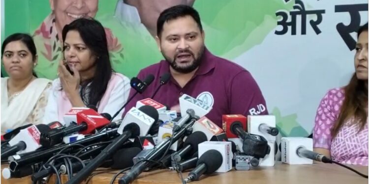 RJD Promises Government Employee Status and Loan Waivers for Jeevika Didis Ahead of Bihar Elections