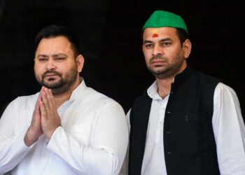 Tej Pratap Yadav Rebukes Tejashwi Yadav to ‘Respect His Elder Brother’, Invoking Ram–Lakshman Analogy
