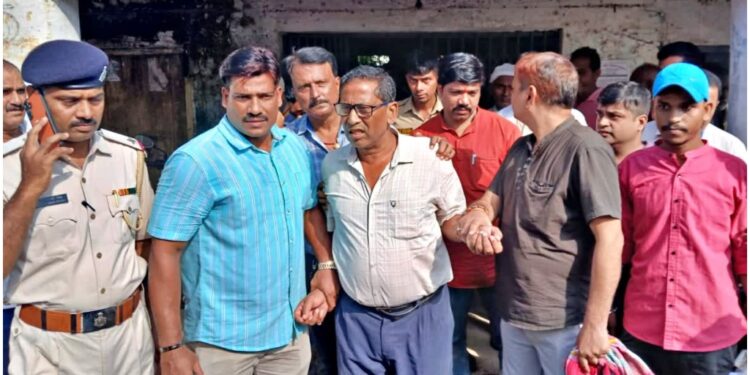 Jehanabad Revenue Officer Arrested Red-Handed for Demanding Rs 5,000 Bribe