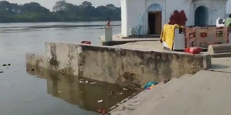 Chhath ghat submerged in Samastipur