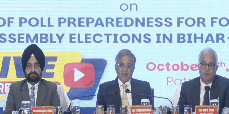 Election Commission Promises Free and Fair Bihar Polls, Considers Single or Two-Phase Voting