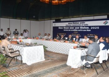 BJP, JD (U) Push for Single-Phase Bihar Elections as BJP Sparks Row With Burqa Ban Demand at Booths