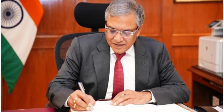 Election Commission to Meet Political Parties in Patna Ahead of Bihar Polls, Key Regional Groups Excluded