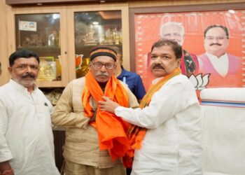 Dilip Jaiswal Welcomes Munger RJD Leaders and Hundreds of Members into BJP, Pledging Commitment to Development