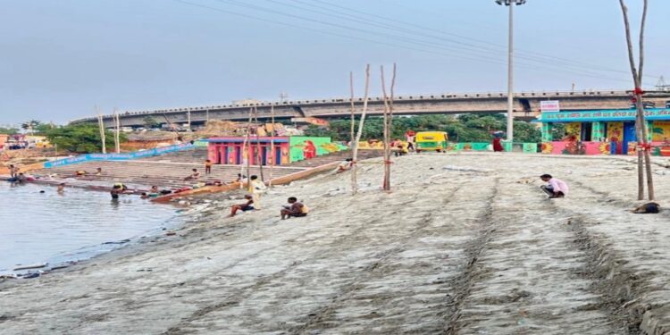 Patna Gears Up for Chhath Puja: Danapur Ghats Get Full Makeover With Tight Security and Clean-Up Drive