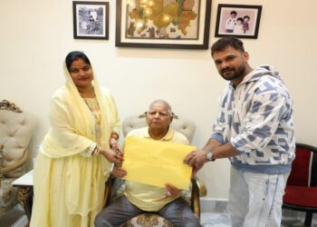 Khesari Lal Yadav Launches Chhapra Campaign with Sharp Attack on Ruling Alliance