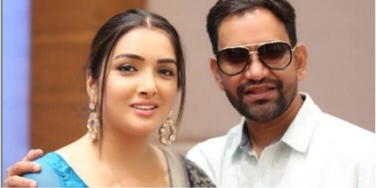 Complaint Filed Against Bhojpuri Stars Nirahua and Amrapali Dubey After Traffic Chaos in Muzaffarpur
