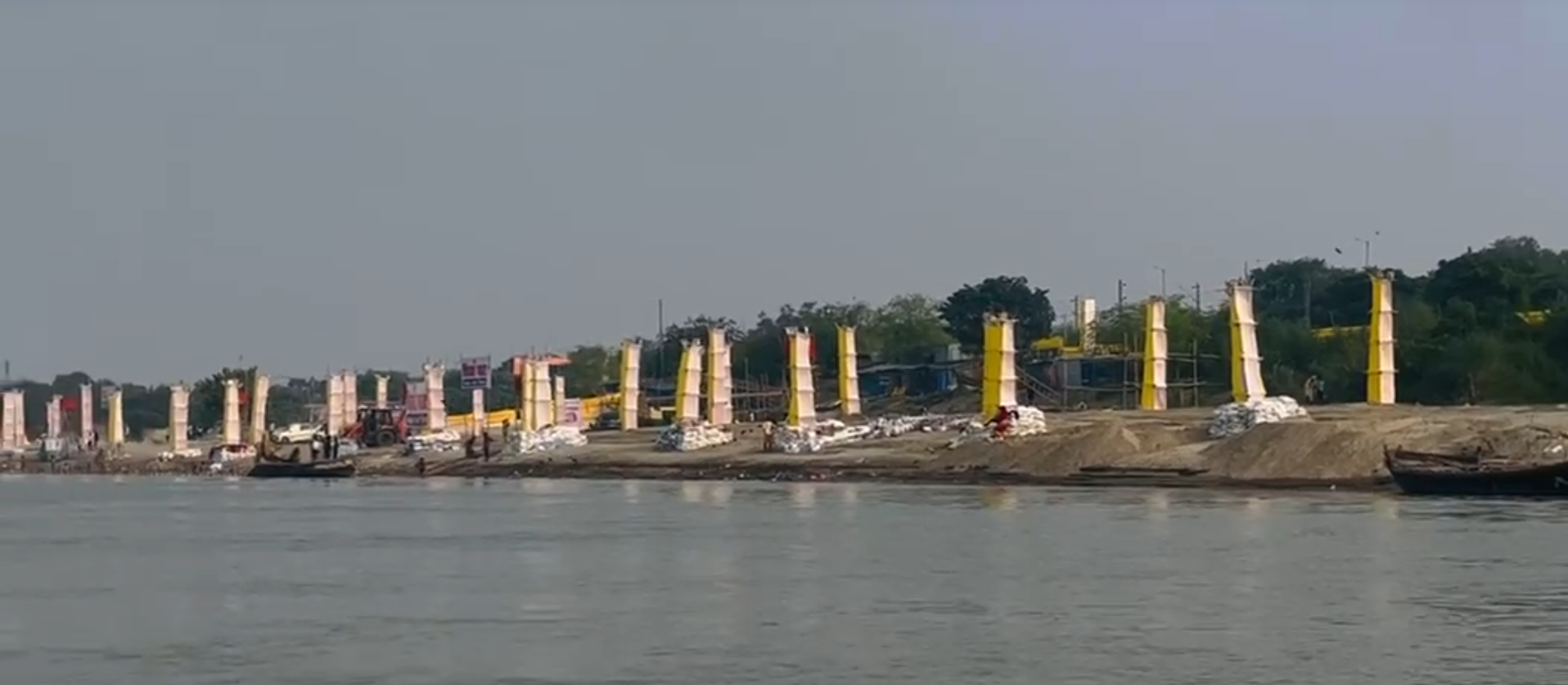 Patna Ghats Ready for Chhath: Hot Air Balloons to Guide Devotees, Deepotsav and Ganga Aarti Planned