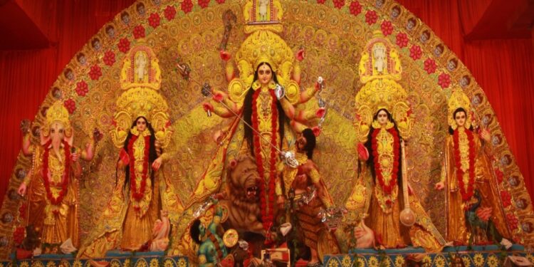 Vijaya Dashami Marked by Four Auspicious Yogas as Goddess Durga is Farewelled in a Palanquin and Idols Immersed