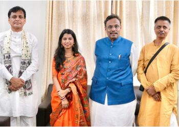 Bihar Politics: Singer Maithili Thakur Prepares for Political Debut, BJP Candidacy on the Cards