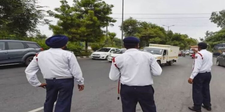 Traffic Curbs Across Patna For CM Swearing-In, Key Roads Closed From Early Morning
