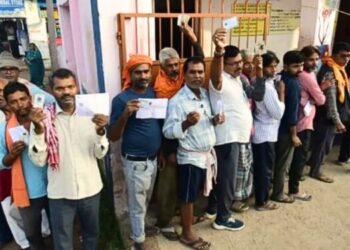 Bihar Voting Ends With 60.13% Turnout As Clashes, Boycotts And EVM Faults Mark First Phase