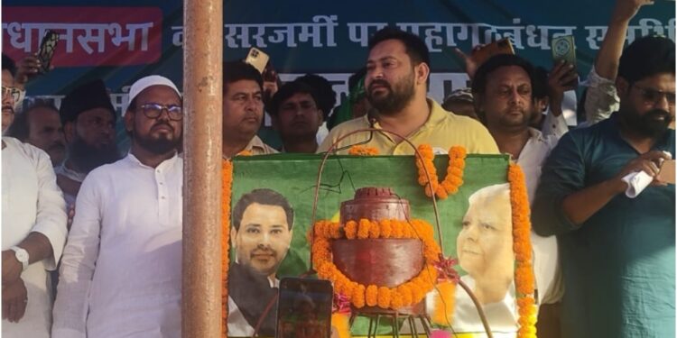 Tejashwi Yadav Predicts Nitish Kumar’s Exit, Says Amit Shah’s Remark Exposes NDA Infighting