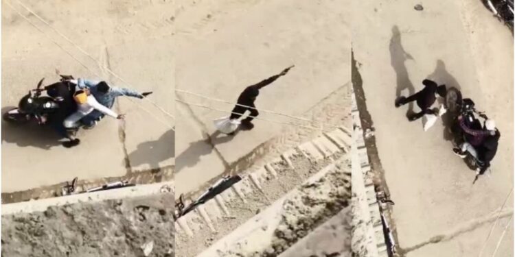 Daylight Heist in Siwan: Armed Robbers Loot Jewellery Shop, Panic Grips Local Area