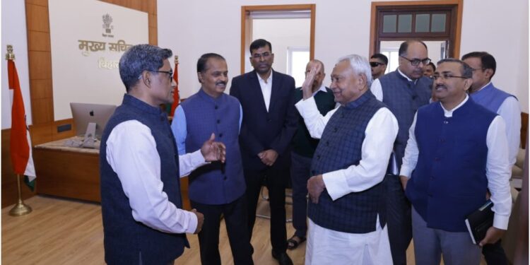 CM Nitish Kumar Inspects Bihar Chief Secretariat, Calls for Efficiency and Campus Upkeep