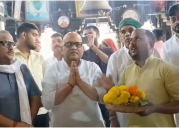 UP Congress Chief Ajay Rai Visits Gayaji’s Vishnupad Temple, Predicts Big Win for Congress Candidate Mohan Srivastava