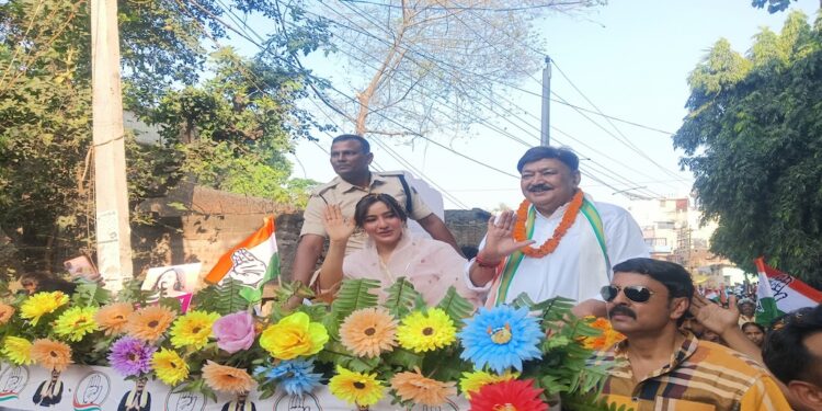 Neha Sharma Leads Roadshow for Father Ajit Sharma in Bhagalpur on Final Day of Campaigning