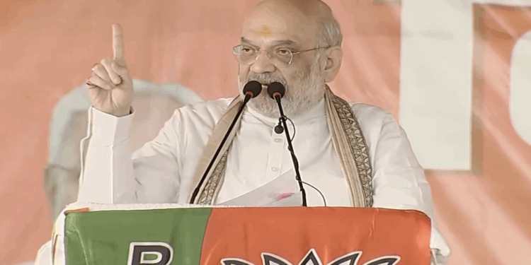 Amit Shah Warns Bihar Voters Against ‘Red Flag’ Parties in Arwal, Says Jungle Raj Will Return if NDA Loses