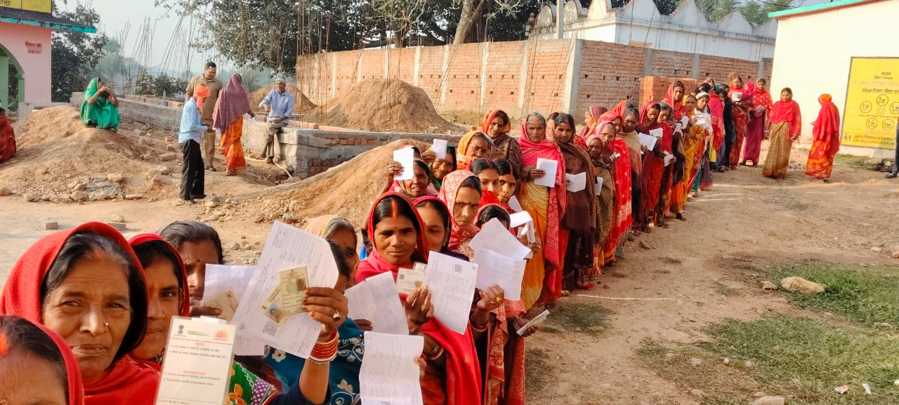 Cold Winds Grip Bihar; Gaya Sees 11.5°C, Patna’s AQI Hits 293