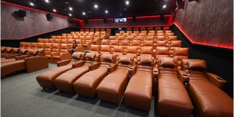 Patna Cinema Halls to Give 50% Ticket Discount to Voters: A Unique Way to Celebrate Democracy