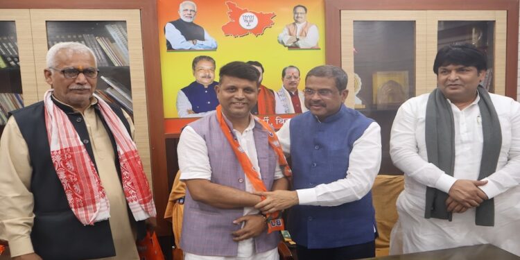 Patna Mayor’s Son Shishir Kumar Rejoins BJP After Rebellion Over Patna Sahib Ticket