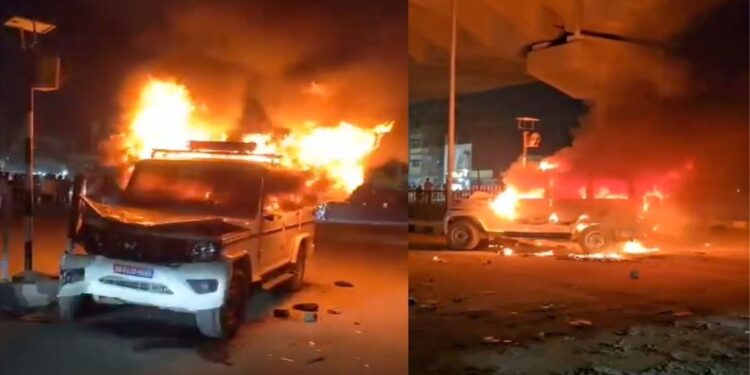 Police Vehicle Rams Street Vendors in Gopalganj, Triggers Arson at Jadopur Chowk