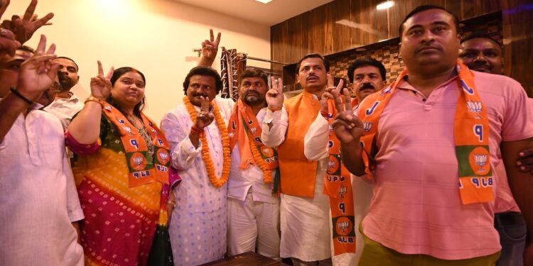 Jan Suraaj Faces Major Jolt in Munger as Candidate Joins BJP on Eve of Bihar Polls