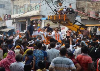 Union Minister Lallan Singh, Deputy CM Samrat Chaudhary Lead 30-Km Roadshow for Jailed JD (U)’s Anant Singh in Mokama