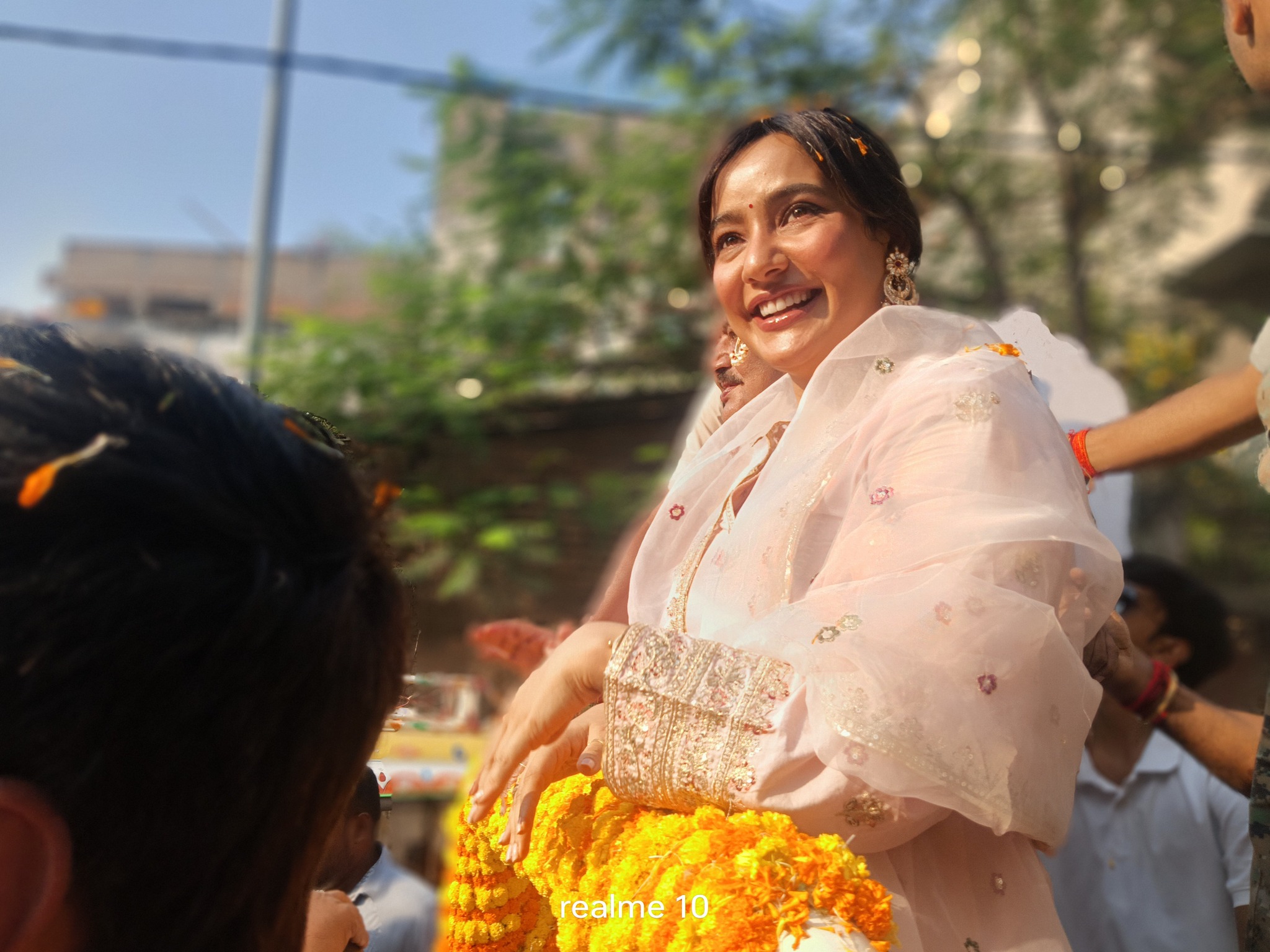 Neha Sharma Leads Roadshow for Father Ajit Sharma in Bhagalpur on Final Day of Campaigning 