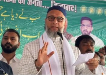 Owaisi Targets Tejashwi in Kishanganj, Questions His Ability to Educate Bihar’s Children